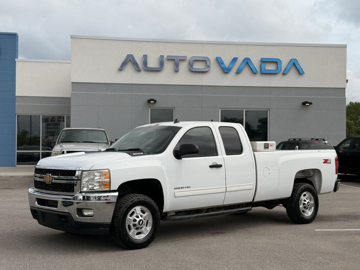 2012 Chevrolet Silverado HD 1LT 4WD Extended Cab SWB's photo
