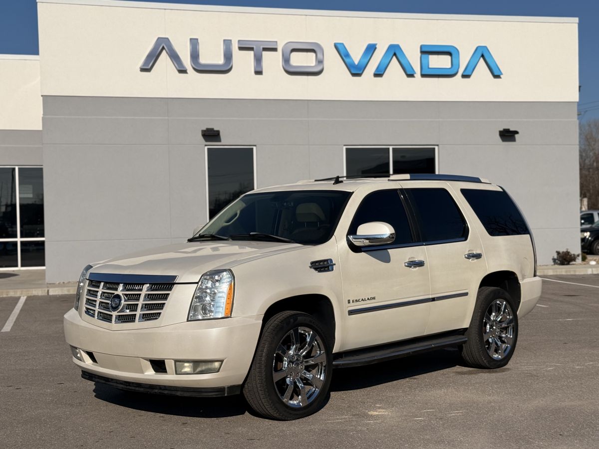 2007 Cadillac Escalade Base's photo