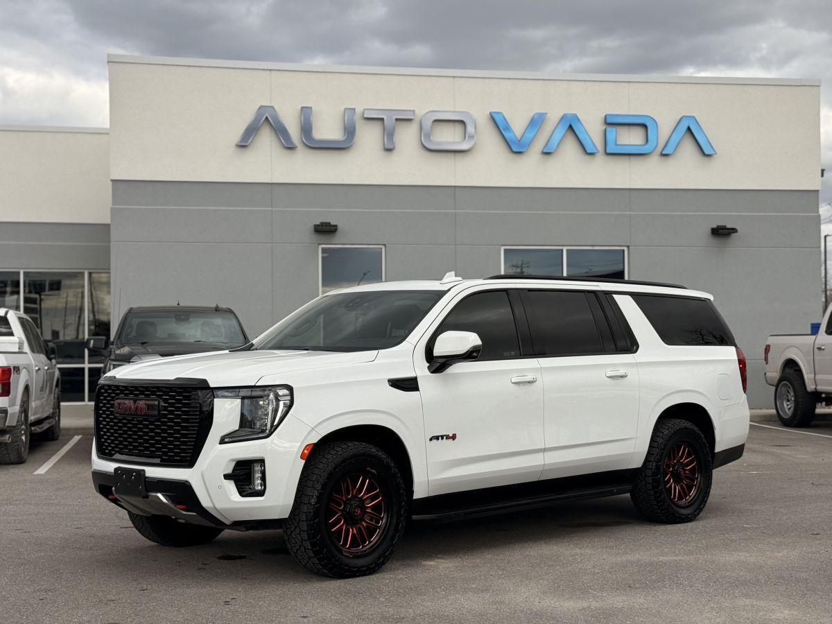 2021 GMC Yukon XL AT4's photo